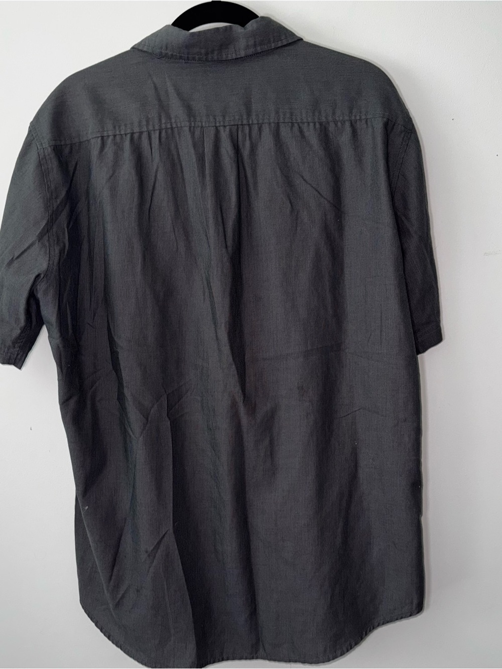 Ben Hogan Men's performance golf collection Short-Sleeve Button-Down Shirt - Picture 4 of 8